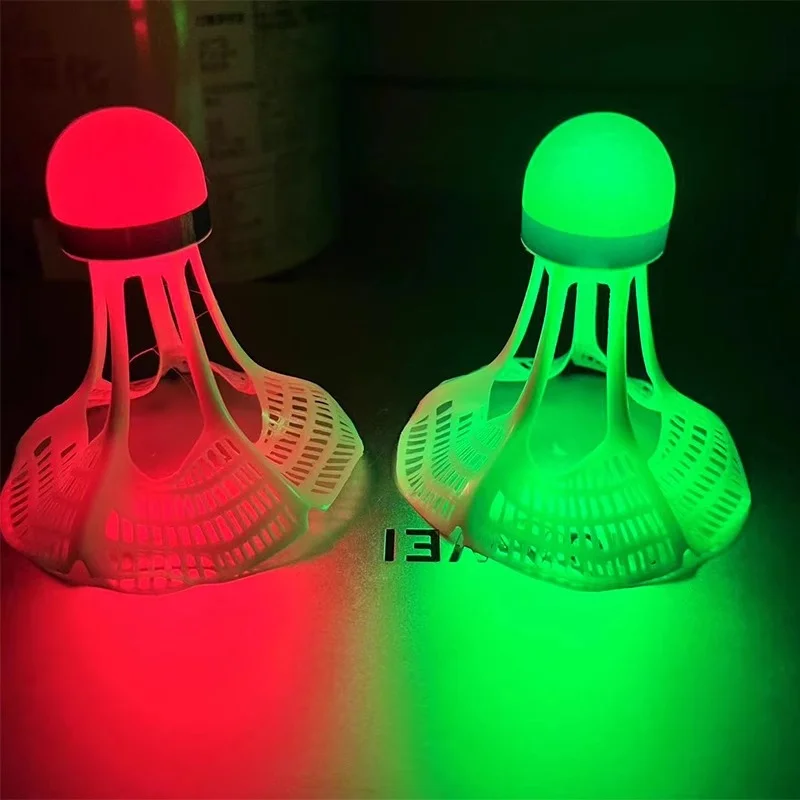Badminton Nylon Shuttlecock - Glow-In-The-Dark Windproof แบดมินตันแบดมินตันลูกบอลความต้านทานลมการฝึกอบรมอุปกรณ์เสริม Night อุปกรณ์กีฬากลางแจ้ง
