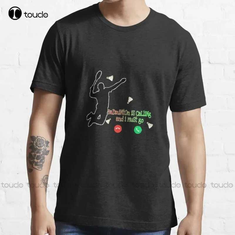Badminton Is Calling - แบดมินตันใหม่กำลังเรียก และฉันต้องไปแล้ว เสื้อยืดผู้ชาย ผ้าฝ้าย