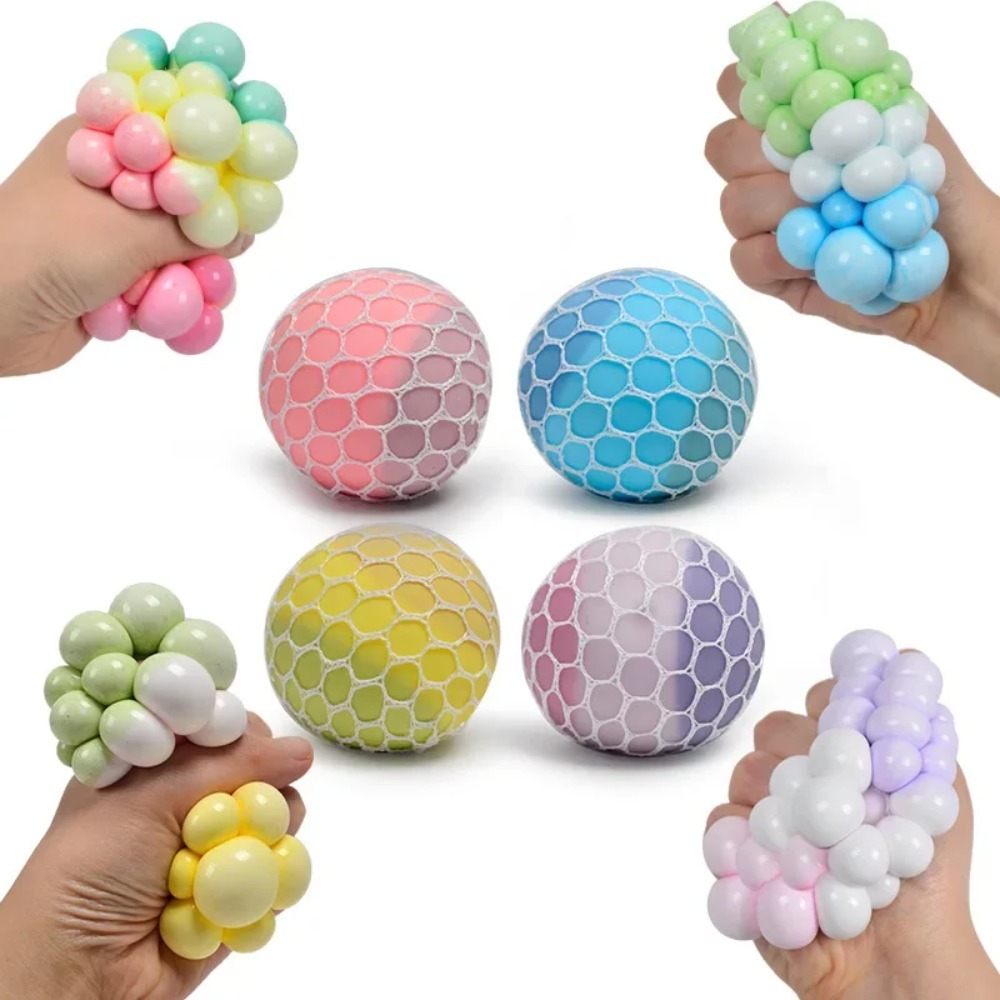 ลูกบอลบีบมือ 6 ซม. สามสี ทำจาก - Badminton Yonex Nanoflare บทวิจารณ์และราคา