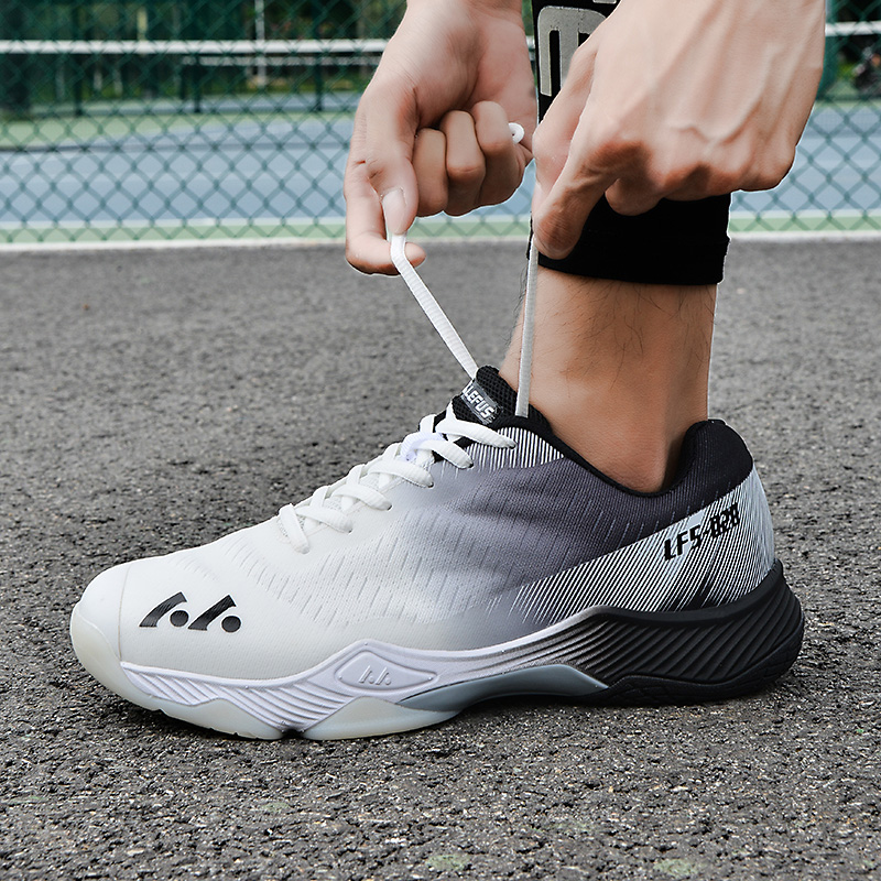 ผู้ชายรองเท้าแบดมินตันกลางแจ้ง - Badminton Xxl บทวิจารณ์และราคา